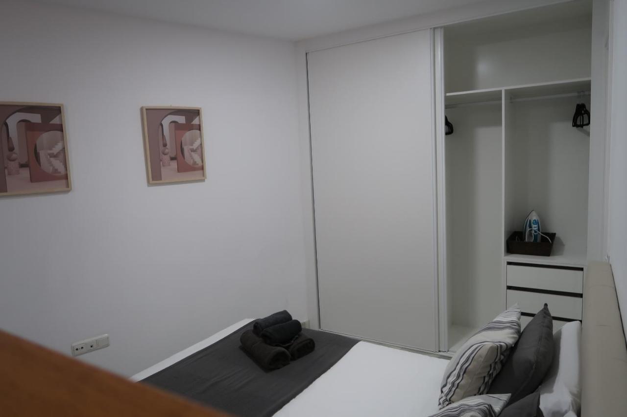 J & E Malaga Center Apartamentos エクステリア 写真