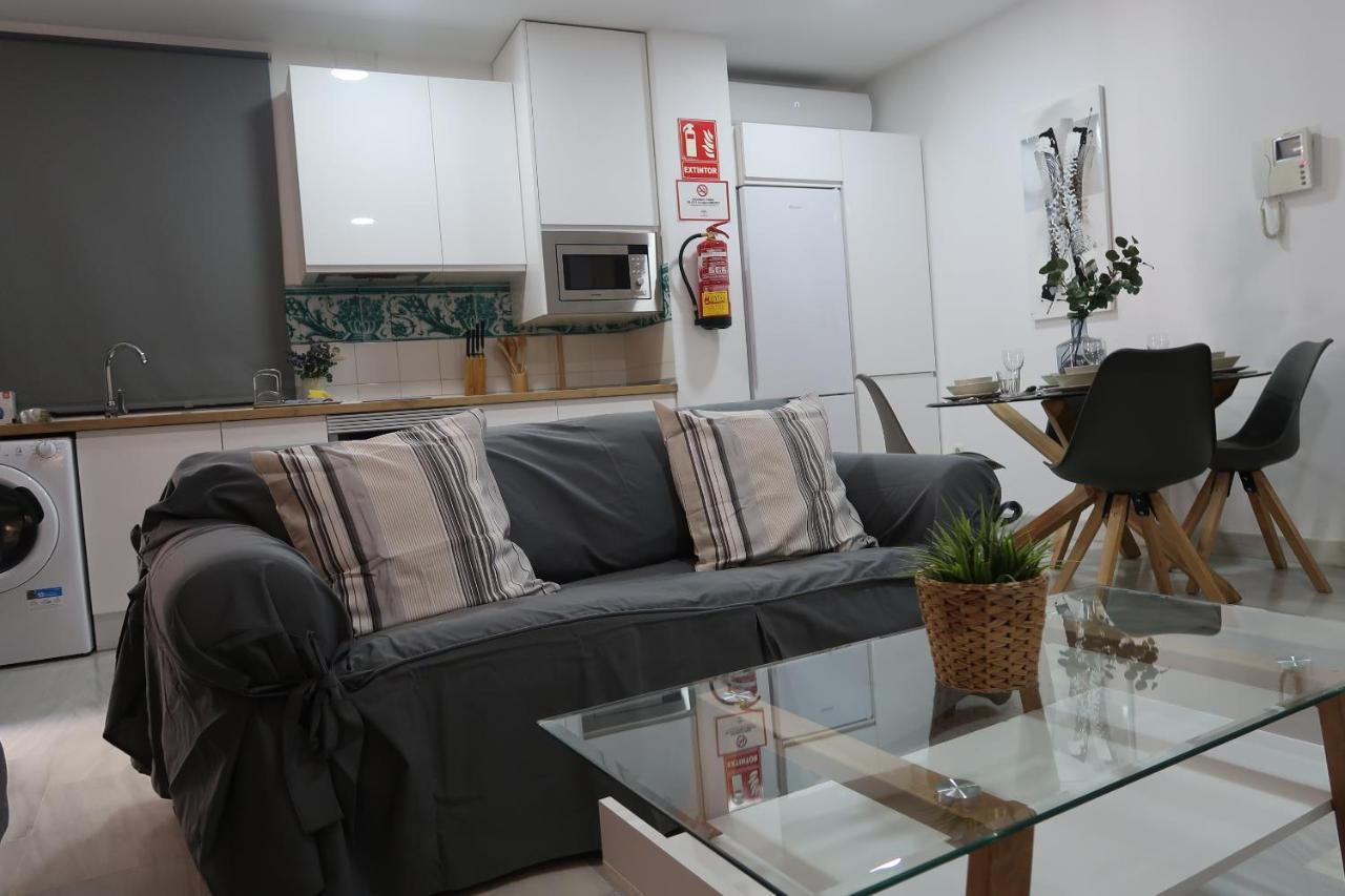 J & E Malaga Center Apartamentos エクステリア 写真