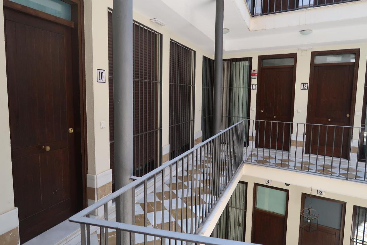 J & E Malaga Center Apartamentos エクステリア 写真