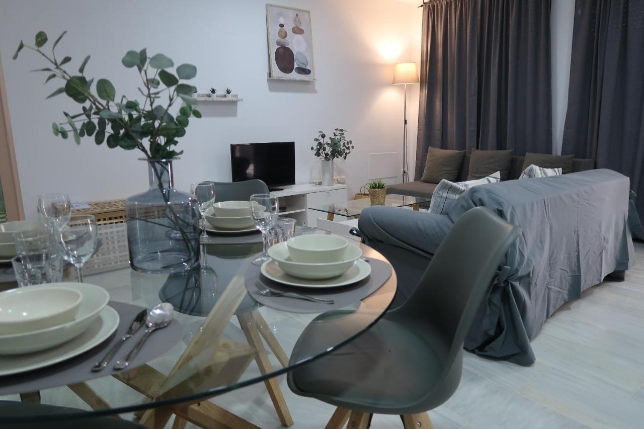 J & E Malaga Center Apartamentos エクステリア 写真