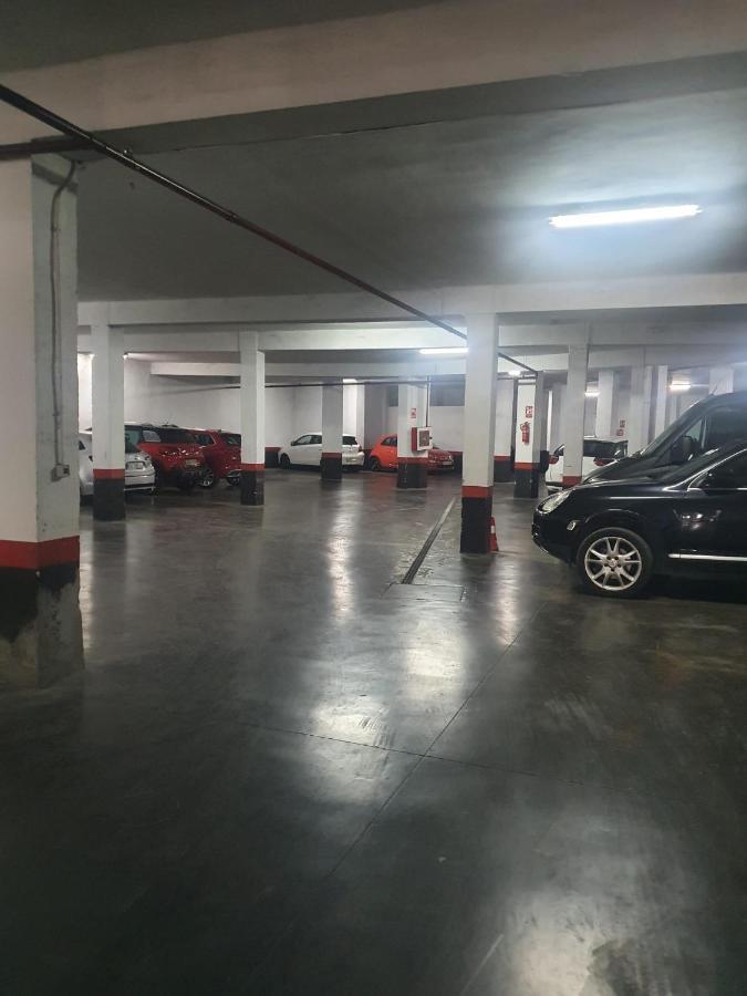 J & E Malaga Center Apartamentos エクステリア 写真