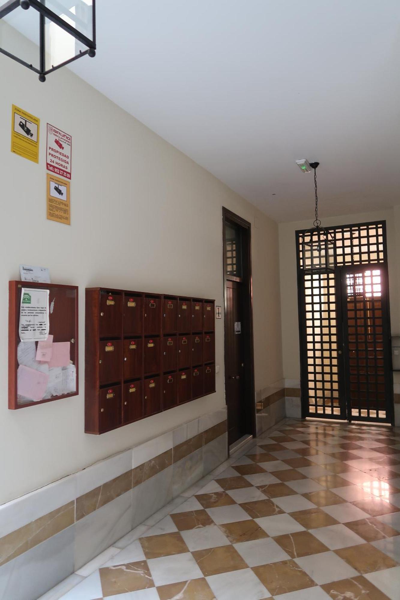 J & E Malaga Center Apartamentos エクステリア 写真