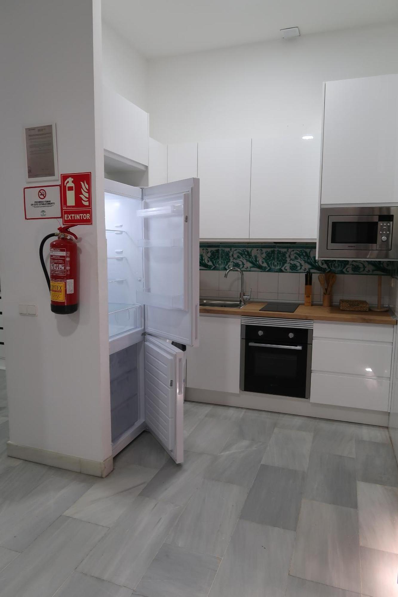J & E Malaga Center Apartamentos エクステリア 写真